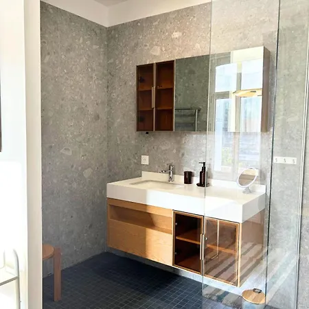 Hébergement de vacances L'auberge Maillochon- 6 Personnes- 3 Chambres- Gare Poitiers